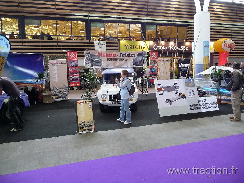 Epoquauto (69).JPG - 05/11/2010 - 69000 LYONƒPOQU'AUTO32�me Salon International Autos & Motos AnciennesStand Mehari - Loisirs